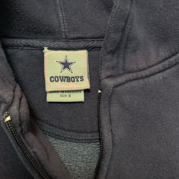 Dallas Cowboys Jacket Small (Zip up hoodie) - Picture 3 of 6